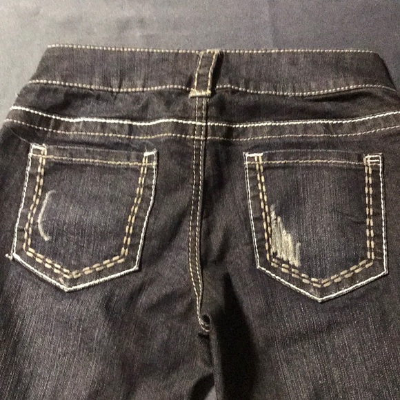 2 pairs of jeans - Picture 4 of 7